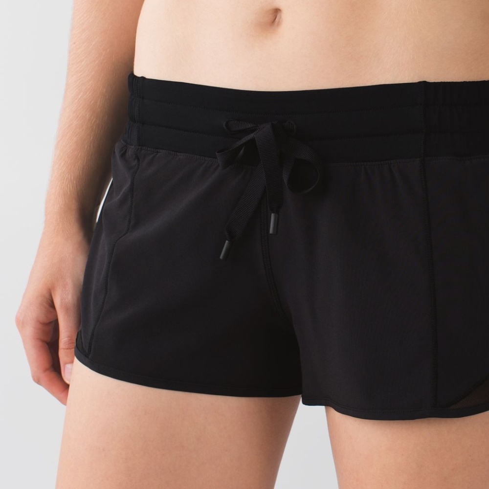 Lululemon Black Hotty Hot Shorts Size 4